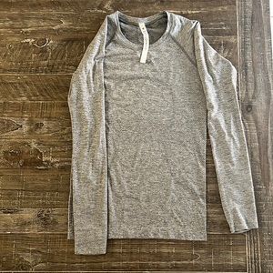 Lululemon Swiftly Tech Long Sleeve Shirt 2.0